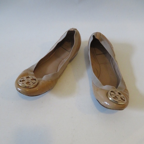 Tory Burch Shoes - WOMENS TORY BURCH BEIGE PATENT LEATHER FLATS 8.5*